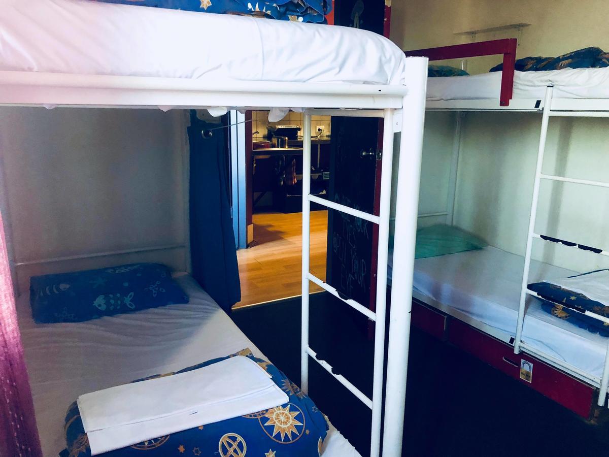 פורט מקווארי Beachside Backpackers מראה חיצוני תמונה